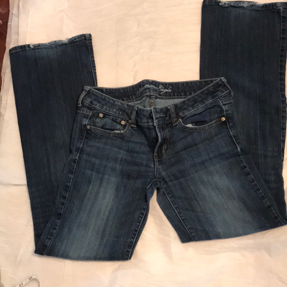 American eagle boyfriend jeans.